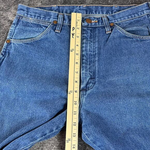 Vtg Wrangler 13MWZ Men's Jeans 33X38 (31X37) Blue Denim Jeans Made In USA - Picture 6 of 12